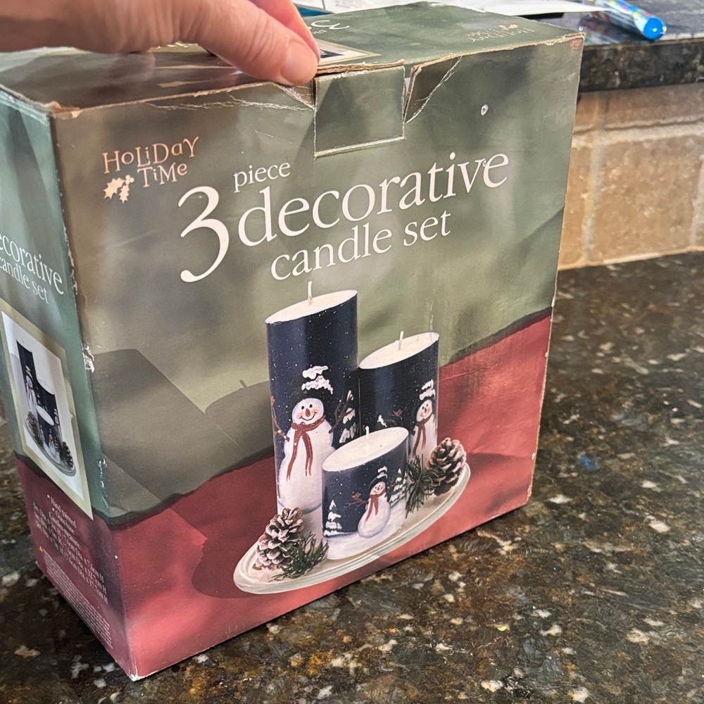 NIB Holiday Time three piece decorative candle set